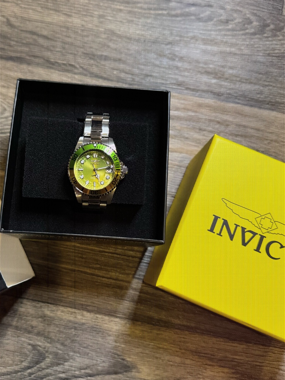 Invicta Wimens Pro Diver Gradient Watch